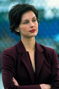High Crimes - Im Netz der Lgen, mit Ashley Judd, Morgan Freeman und Jim Caviezel