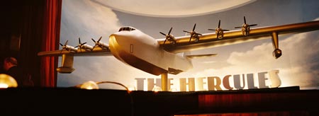 Aviator (mit Leonardo DiCaprio, Cate Blanchett, Alec Baldwin und Kate Beckinsale) Aviator (mit Leonardo DiCaprio, Cate Blanchett, Alec Baldwin und Kate Beckinsale)