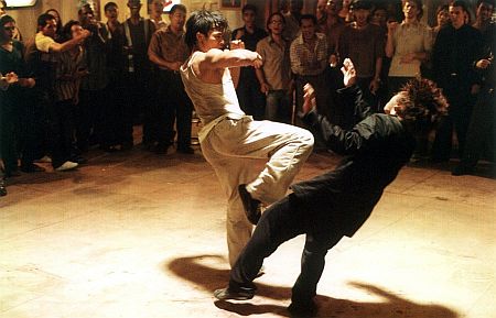 Ong-Bak mit Tony Jaa