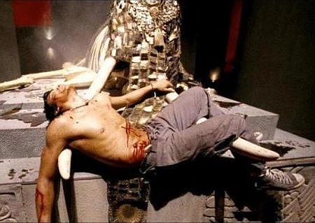 Revenge of The Warrior mit Tony Jaa