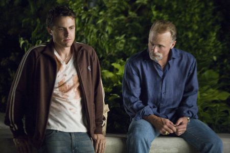 Gone Baby Gone mit Casey Affleck, Morgan Freeman und Ed Harris