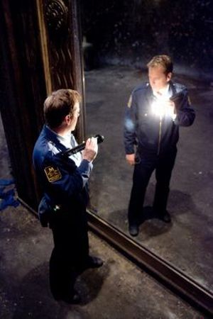 Mirrors (mit Kiefer Sutherland)