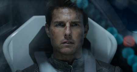 Oblivion (with Tom Cruise)