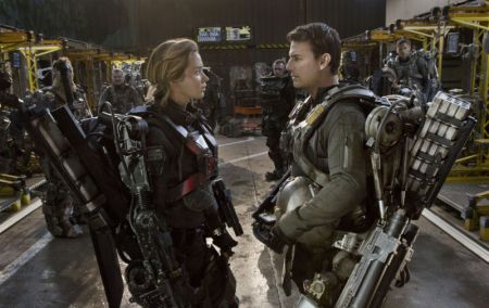 Edge of Tomorrow (mit Tom Cruise und Emily Blunt)