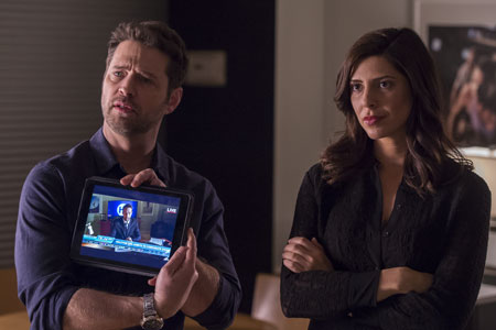 Private Eyes (mit Jason Priestley und Cindy Sampson) Private Eyes (mit Jason Priestley und Cindy Sampson)