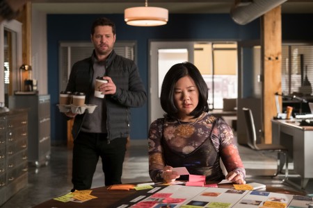 Private Eyes (mit Jason Priestley und Cindy Sampson) Private Eyes (mit Jason Priestley und Cindy Sampson)