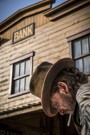 Brimstone (mit Dakota Fanning)