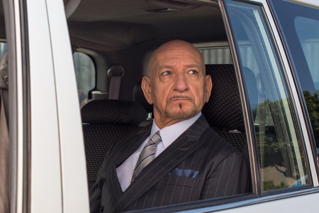 Backstabbing for Beginners (mit Theo James und Ben Kingsley)