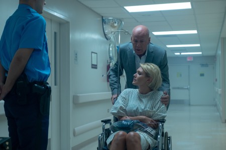 Trauma Center (mit Nicky Whelan und Bruce Willis)