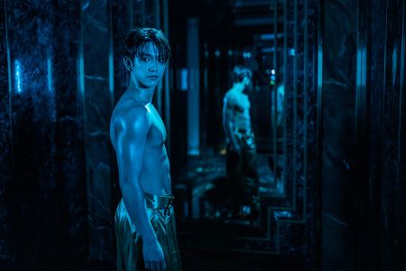 Hi-Five (High Five / Haipaibeu)