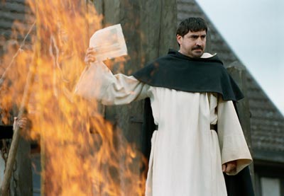 Luther mit Ralph Fiennes, Sir Peter Ustinov und Alfred Molina