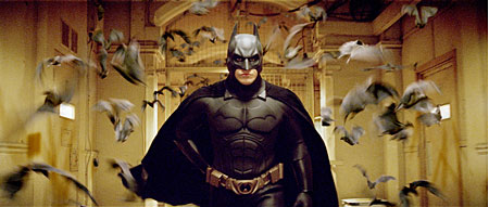 Batman Begins mit Christian Bale, Liam Neeson und Cilian Murphy