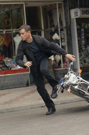 Das Bourne Ultimatum mit Matt Damon, Julia Stiles und Joan Allen