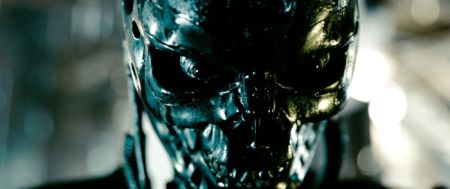 Terminator  Die Erlsung (mit Christian Bale, Sam Worthington und Helena Bonham Carter)