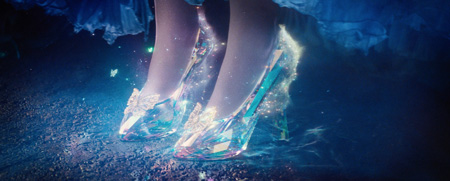 Cinderella (mit Lily James, Cate Blanchett und Helena Bonham Carter)