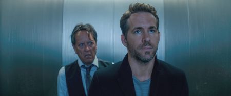 Killer's Bodyguard (The Hitman's Bodyguard)