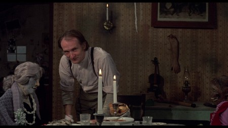 Deranged (1974) Deranged (1974)