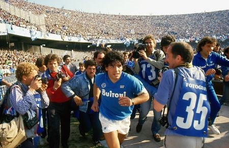 Diego Maradona - Rebell. Held. Gott.