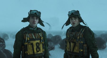 Mickey 17 (mit Robert Pattinson)